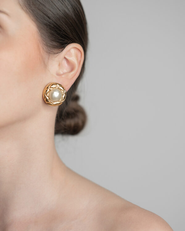 Klipsy Chanel Paris z perłą