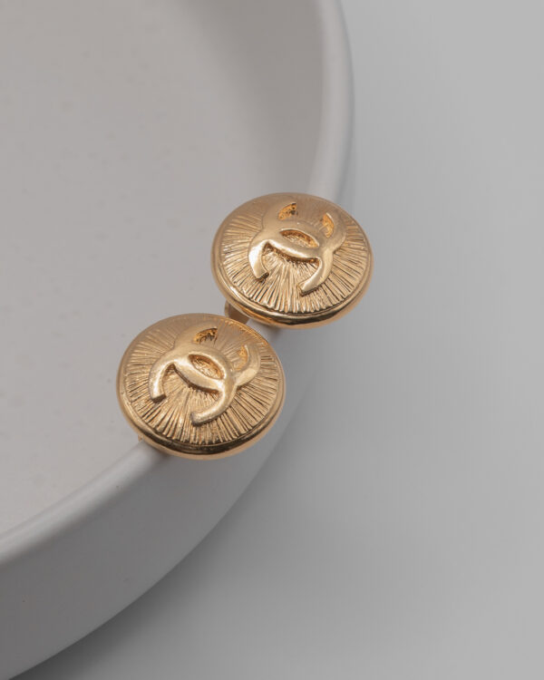 DSC_2163 Klipsy Chanel z logo CC