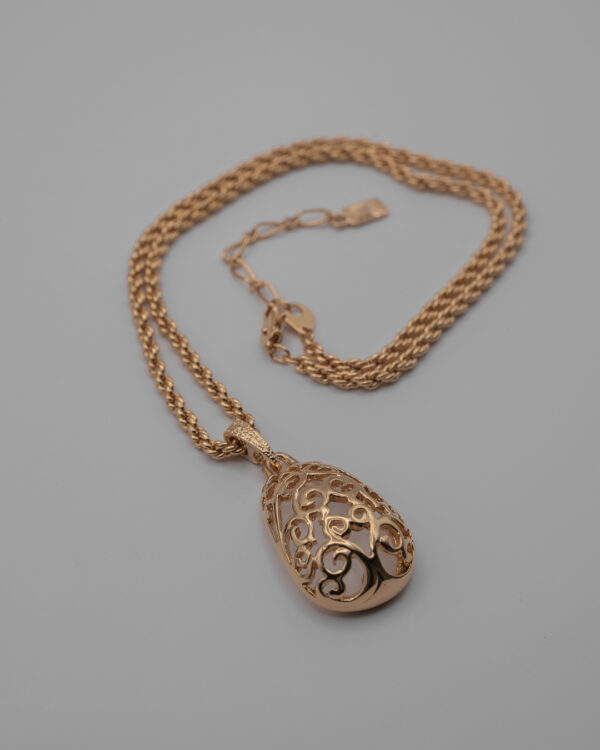 DSC_2421 Komplet Yves Saint Laurent – złote klipsy i naszyjnik