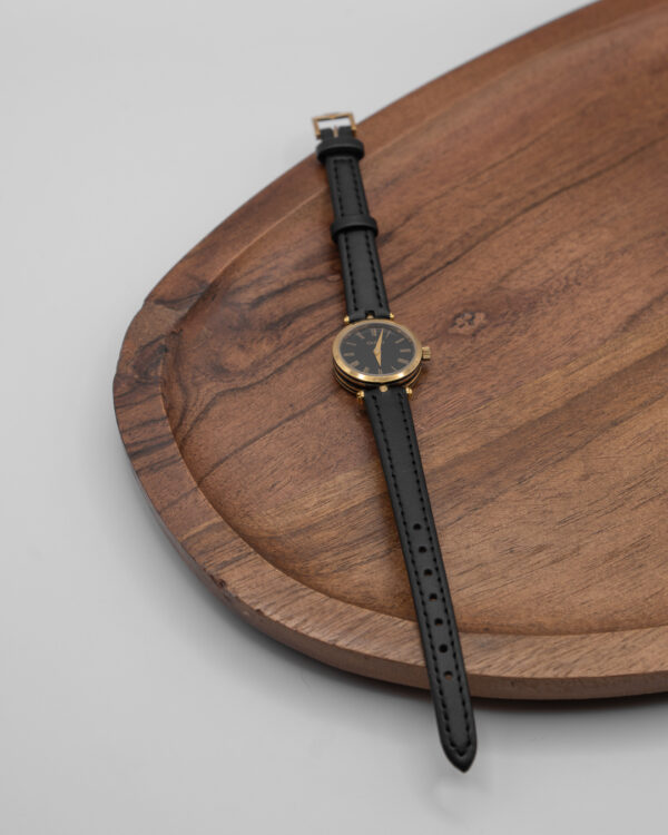 DSC_3268 Zegarek GUCCI na czarnym pasku