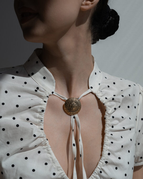 Broszka Chanel „31 Rue Cambon”