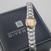 Zegarek Givenchy – srebrna bransoleta, jasna tarcza