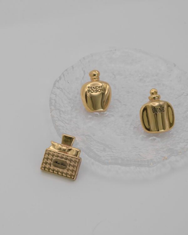 DSC_9826 Kolekcjonerskie piny Christian Dior - zestaw 3szt.