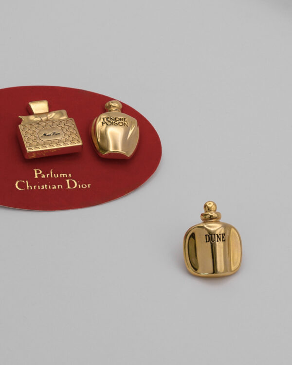 DSC_9863 Kolekcjonerskie piny Christian Dior - zestaw 3szt.