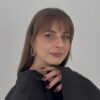 Kolczyki Christian Dior – złote koła z kryształkami