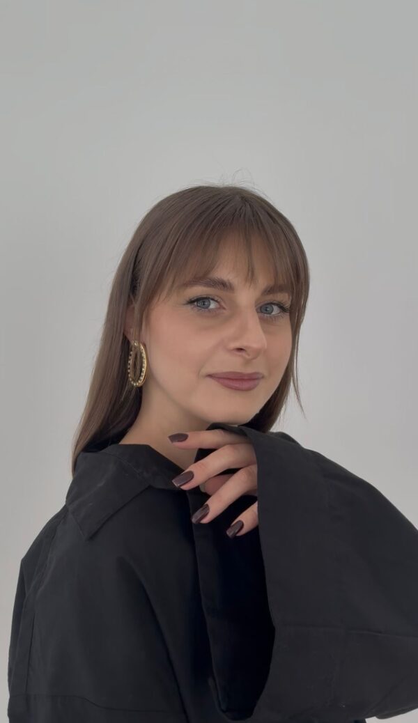 Kolczyki Christian Dior – złote koła z kryształkami