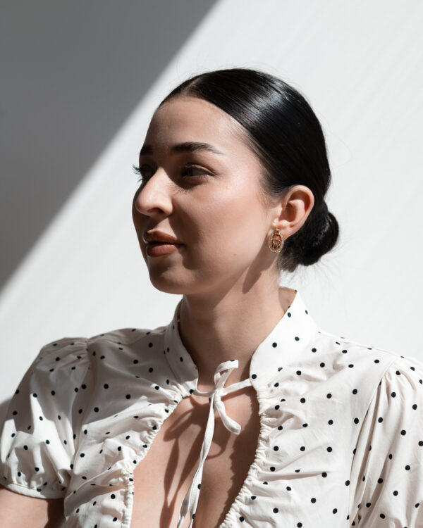 Klipsy Christian Dior – złocone, z cyrkoniową oprawą i logo CD