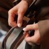 Skórzana nowa torebka Burberry w kratę – worek, crossbody