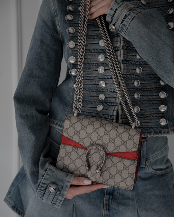 Torebka Gucci Dionysus GG Supreme mini bag - palladowe okucia i łańcuszek