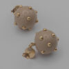 Kolczyki Chanel CC Pearl Stud Drop  – wiszące kule ze złoconymi perełkami