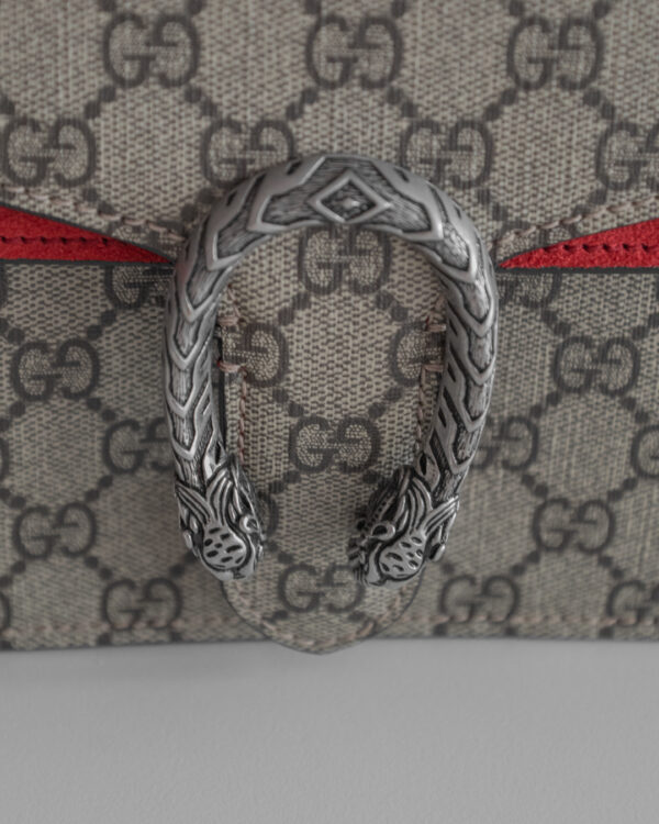 Torebka Gucci Dionysus GG Supreme mini bag - palladowe okucia i łańcuszek