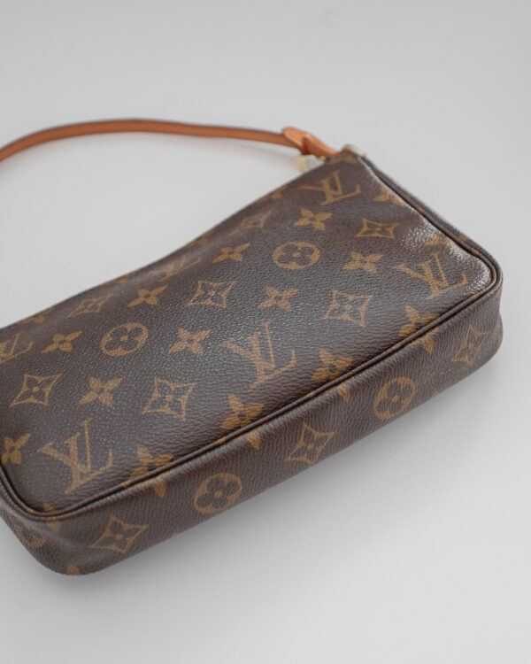 DSC_8715 Louis Vuitton Pochette Accessories Monogram M51980