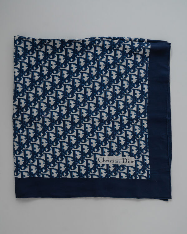 DSC_9437 Apaszka Christian Dior Monogram Silk Scarf – Oblique Pattern