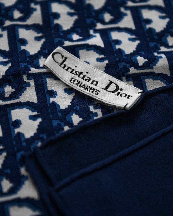 DSC_9442 Apaszka Christian Dior Monogram Silk Scarf – Oblique Pattern