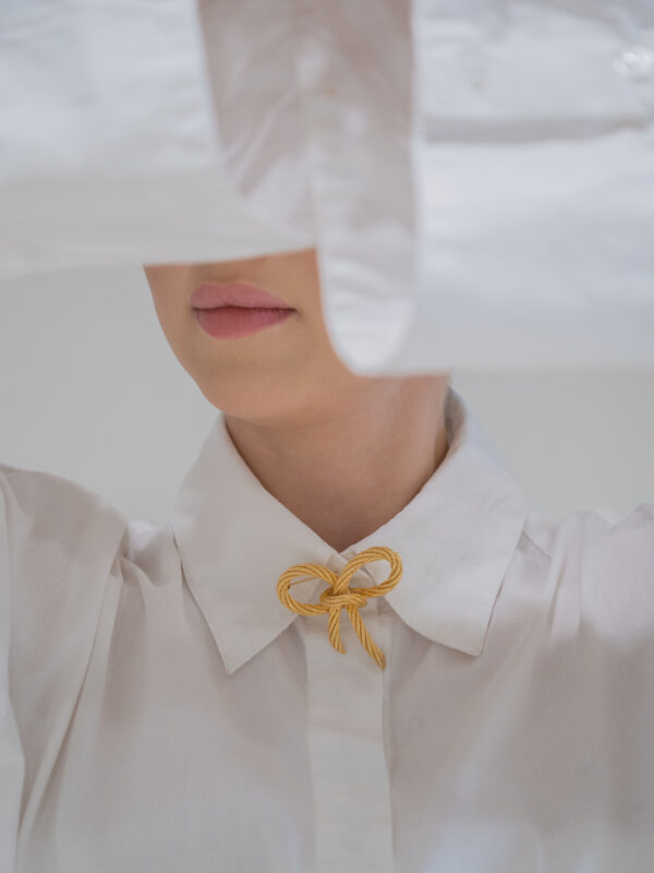 Broszka Christian Dior – kokarda – lata 80.
