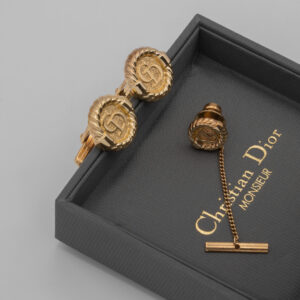 Męski komplet Christian Dior – spinki do mankietów i szpilka do krawata (tie pin)