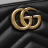 Portfel Gucci Marmont – skóra z pikowaniem chevron z kultowym logo GG