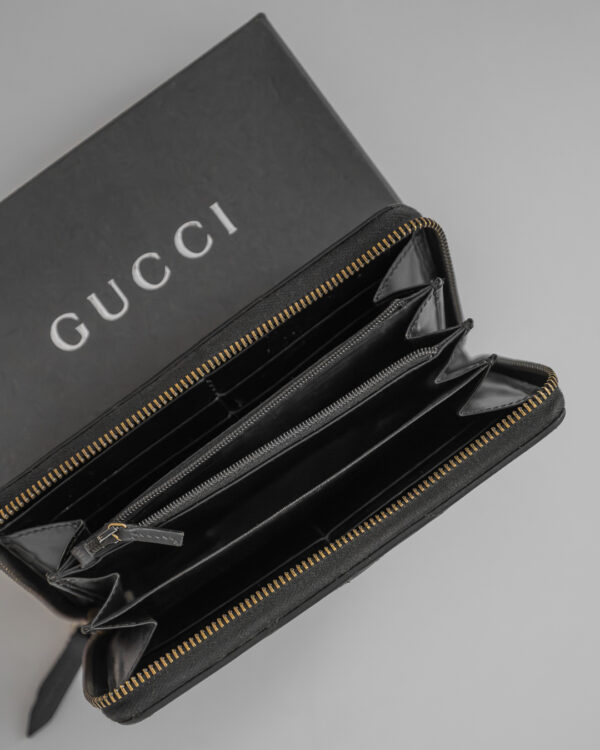Portfel Gucci Marmont – skóra z pikowaniem chevron z kultowym logo GG